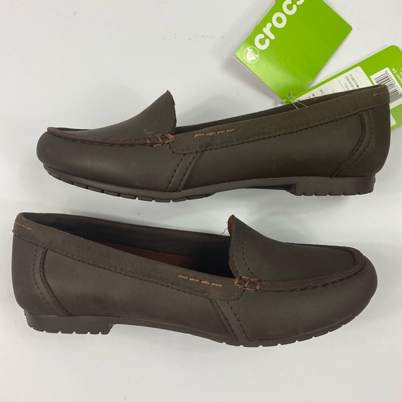 CROCS Shoes - NWT Crocs Marin Colorlite Flats size: 7